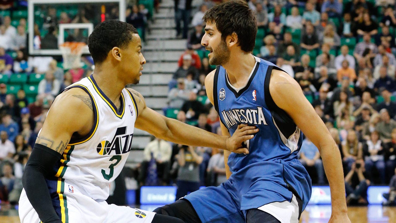 Wolves silence Jazz, 121-104